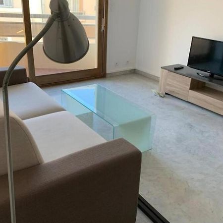 Apartment In نيس المظهر الخارجي الصورة